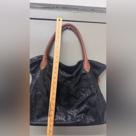 Sorial Metallic Black Leather Snakeskin Tote with Brown Leather Straps - Picture 6 of 8